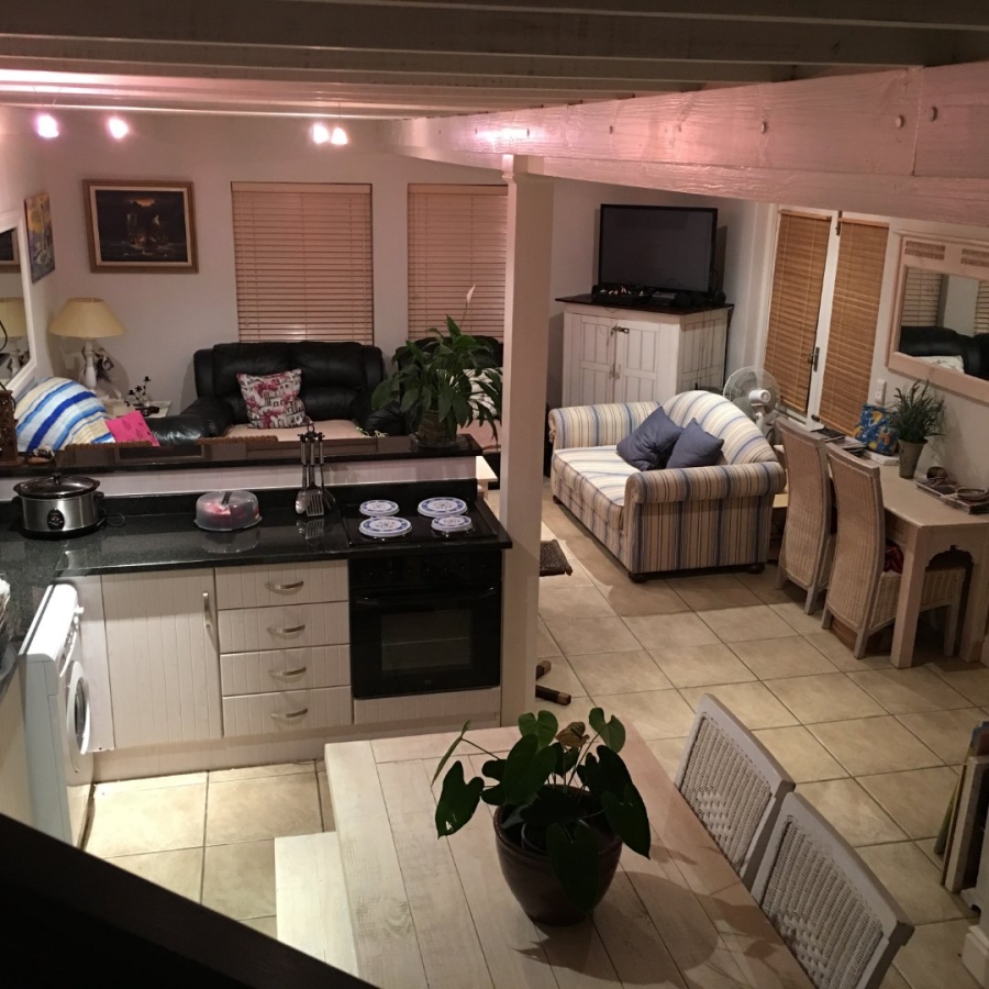 2 Bedroom Property for Sale in Keurboomstrand Western Cape